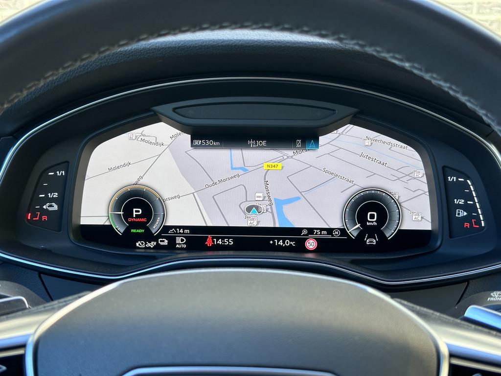 Audi A6 Avant 55 TFSI e quattro Competition | Panoramadak |, Gebruikt, 4 cilinders, Leder en Stof, Zwart