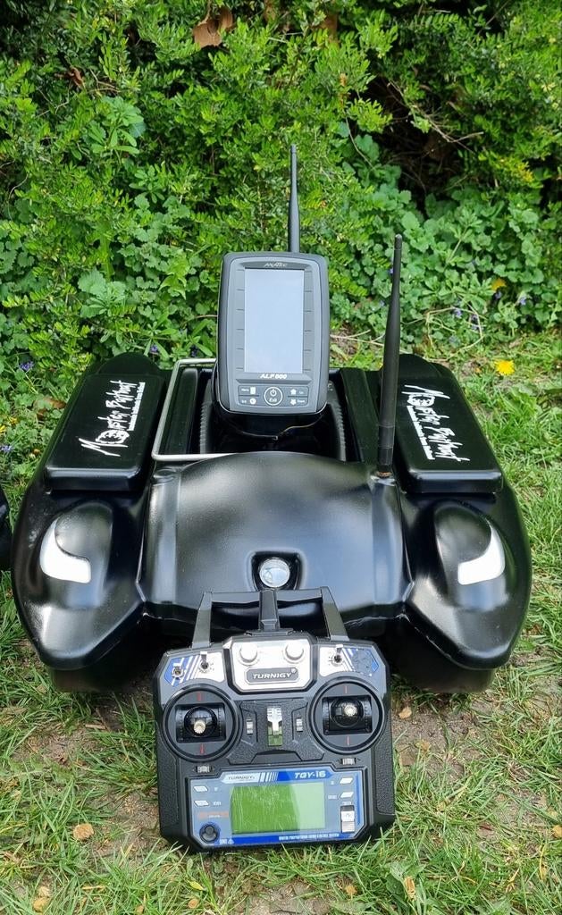 Monster Baitboat met dieptemeter en afstandsbediening, Ophalen of Verzenden