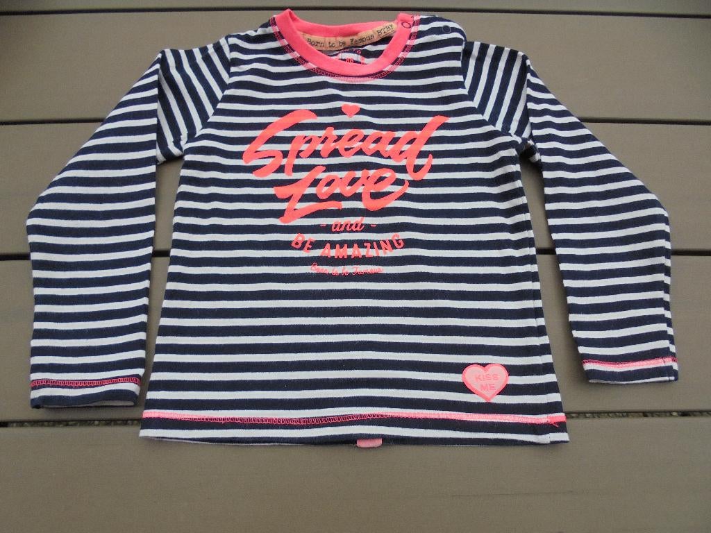 Zwart wit shirtje BORN to be FAMOUS, Meisje, Ophalen of Verzenden, Zo goed als nieuw, Born to be Famous