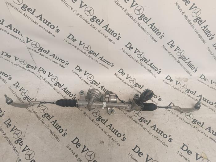 Stuurhuis Bekrachtigd van een Mercedes GLA, Gebruikt, -, Ophalen of Verzenden, -