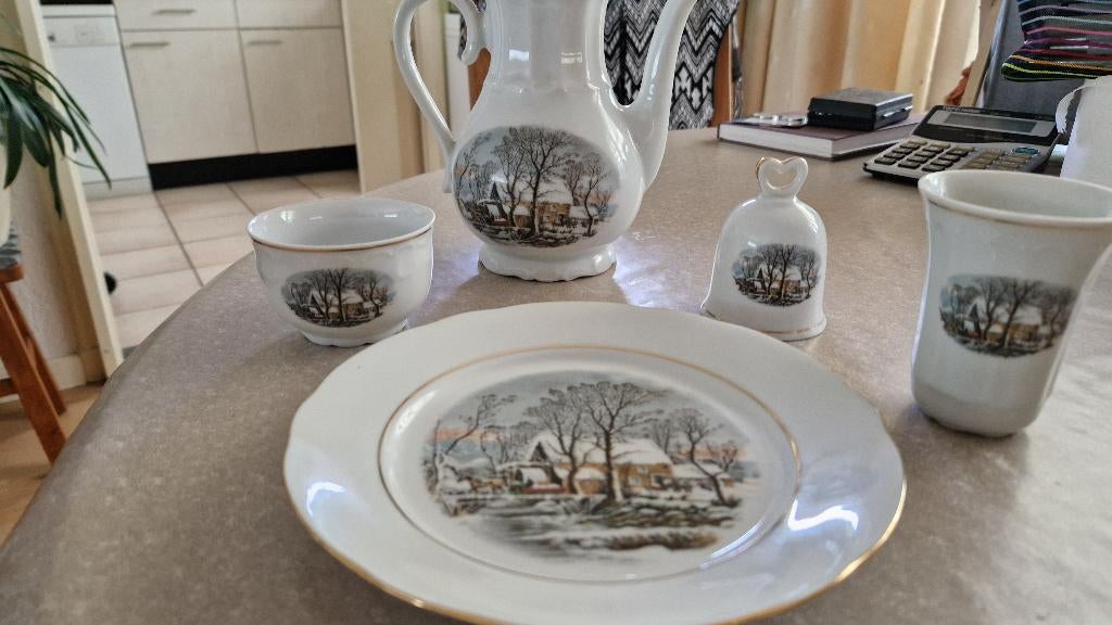 porceleinen servies setje crown bavaria, Ophalen of Verzenden, Zo goed als nieuw, Overige stijlen, Porselein