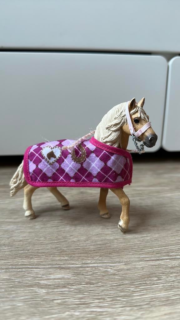 Schleich HORSE CLUB Sofia’s modecreatie 42431, Ophalen of Verzenden, Zo goed als nieuw, Figuurtje