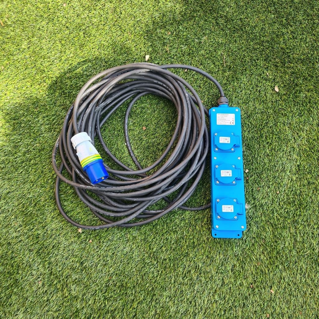 CEE Stekkerdoos met verlengkabel - 16A, 250V, 3500W, 20meter, Caravans en Kamperen, Ophalen of Verzenden