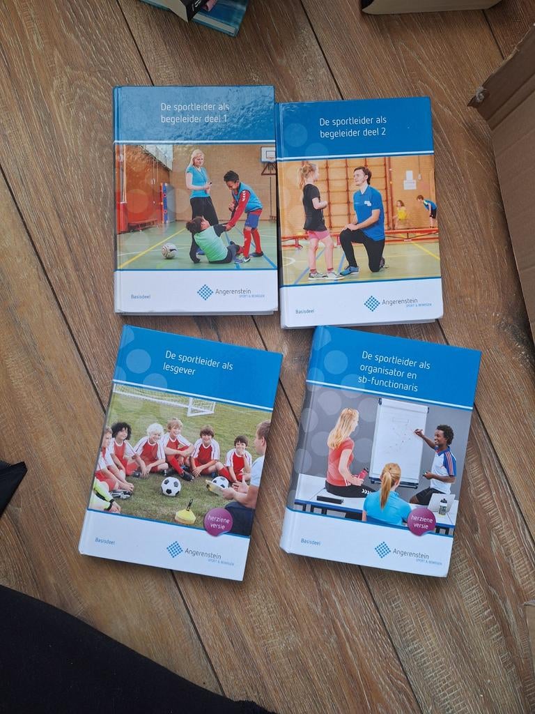 De sportleider als begeleider/lesgever/organisator, Boeken, Ophalen of Verzenden, Zo goed als nieuw, MBO, Onbekend