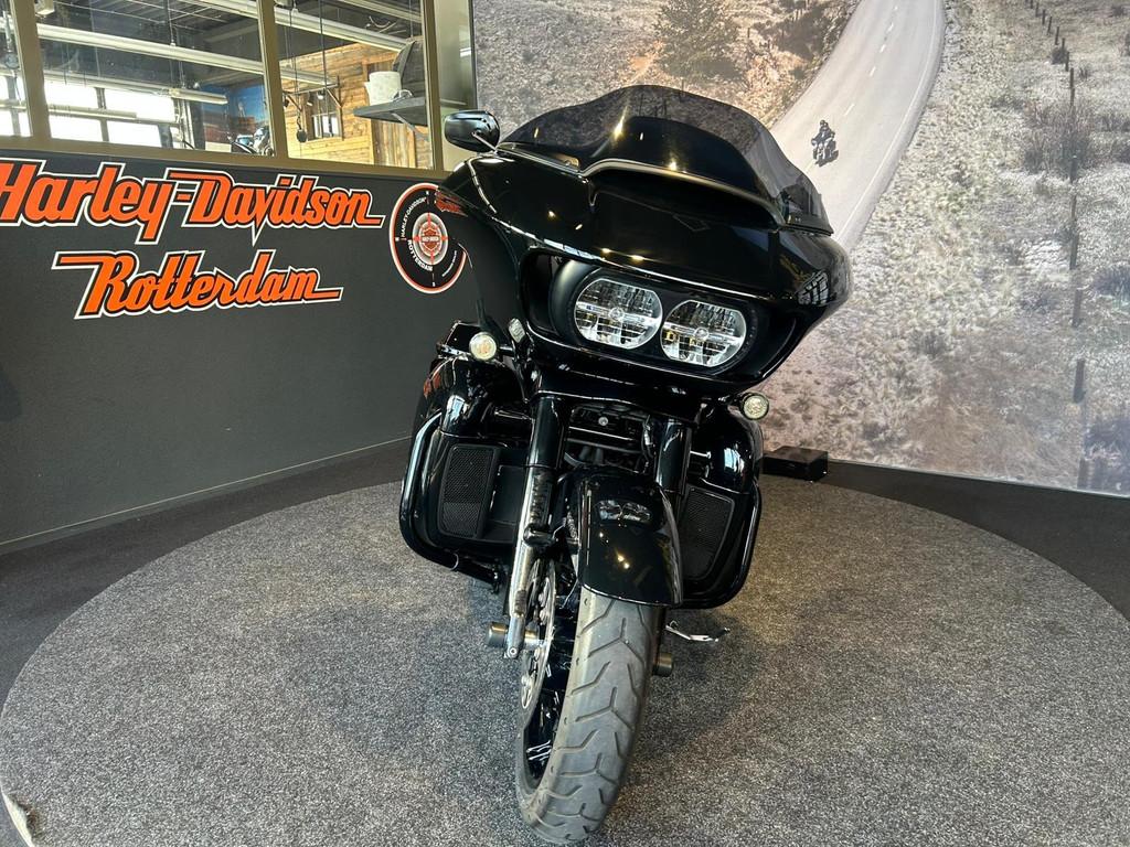 Harley-Davidson FLTRK ROAD GLIDE LIMITED Vivid Black Blacked, Motoren, Bedrijf, Toermotor, Sales@harleydavidsonrotterdam.nl, Harley-Davidson Benelux B.V.