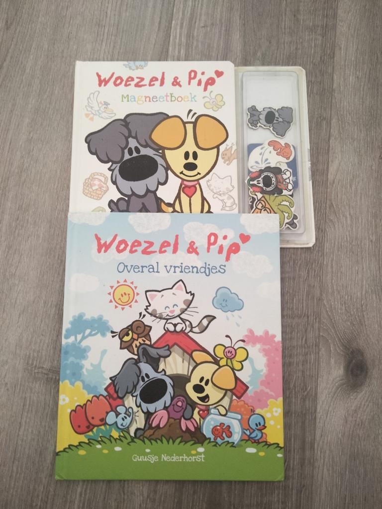 Woezel & Pip boeken: Magneetboek en Overal vriendjes, Ophalen