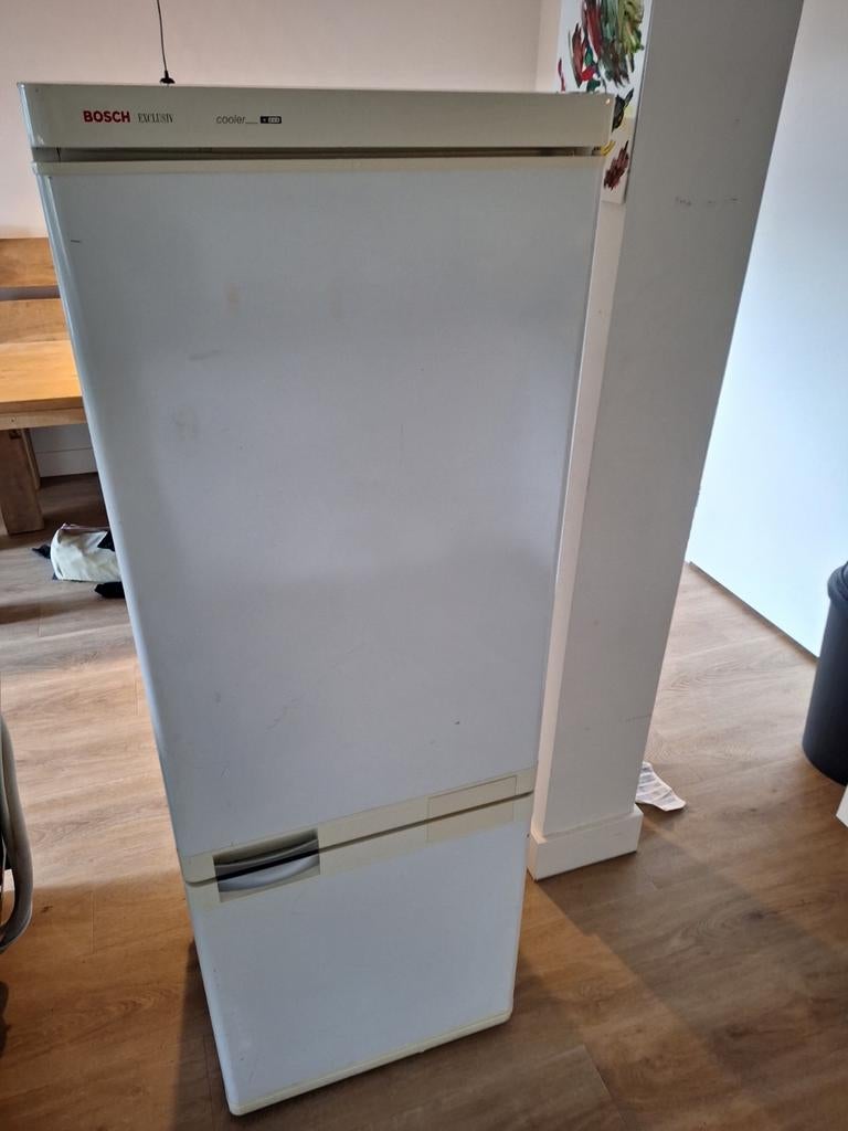 Bosch koelkast, Witgoed en Apparatuur, Koelkasten en IJskasten, Ophalen, 150 tot 200 liter, Gebruikt, 60 cm of meer