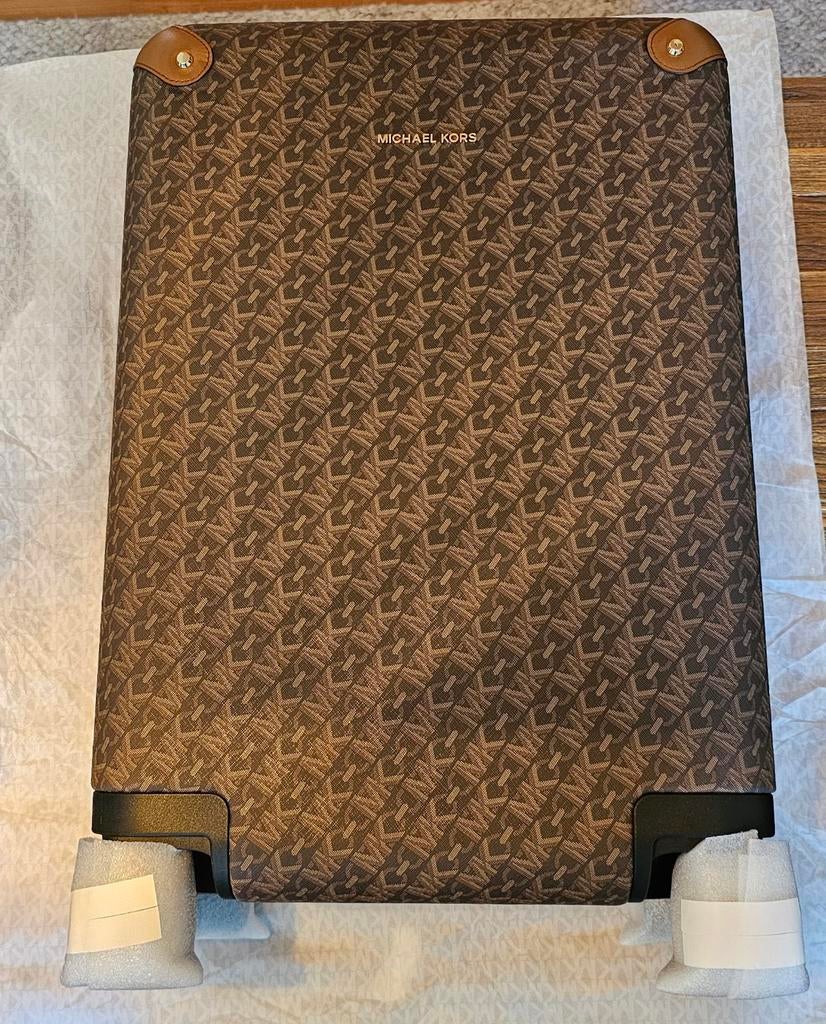 Micheal Kors handbagage koffer, Wieltjes, 50 tot 60 cm, Nieuw, Ophalen of Verzenden