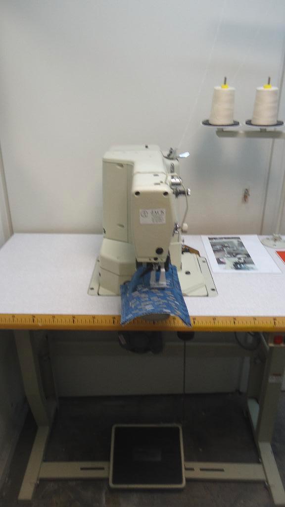Industrie   Trenzen/Bartacks     Naaimachine    Global, Overige merken, Gebruikt, Ophalen of Verzenden, Naaimachine