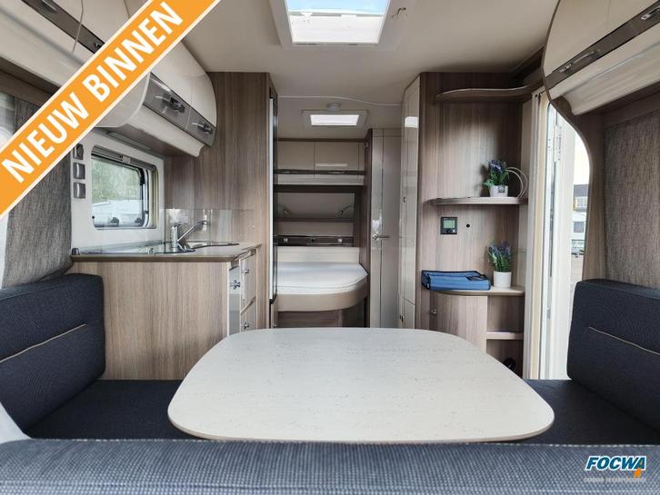 Fendt Tendenza 465 SFB Mover Lengtebed Rondzit, Caravans en Kamperen, Caravans, Bedrijf, tot en met 4, 1250 - 1500 kg, Rondzit