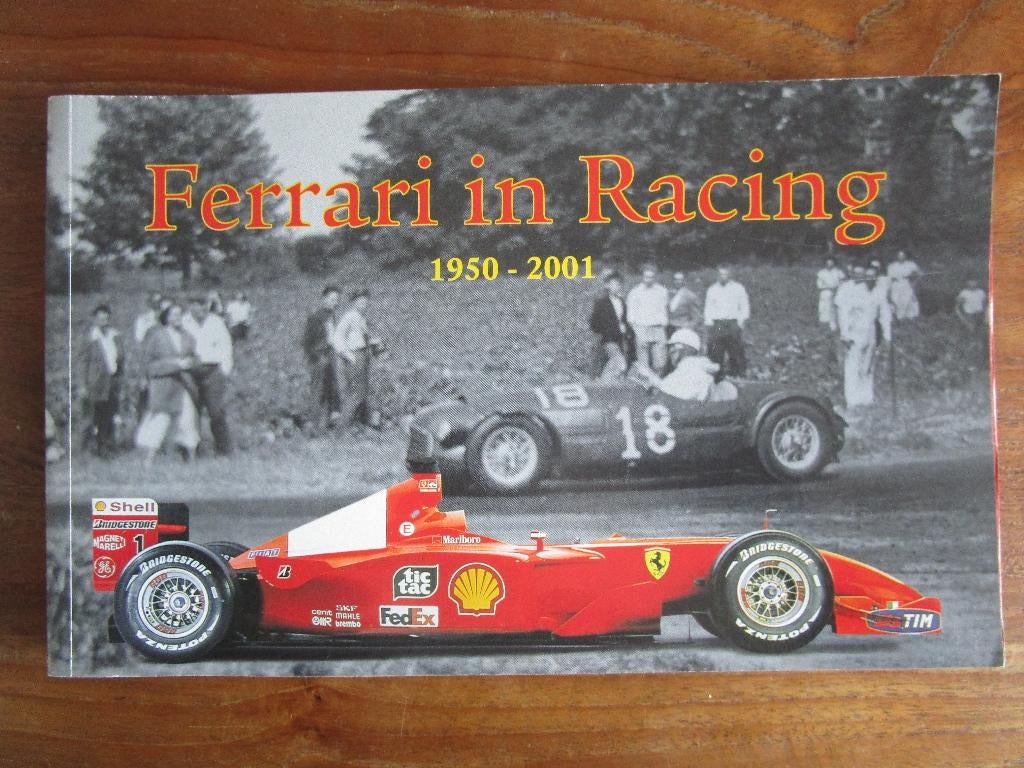 Ferrari in Racing, Verzenden, Zo goed als nieuw, Ferrari