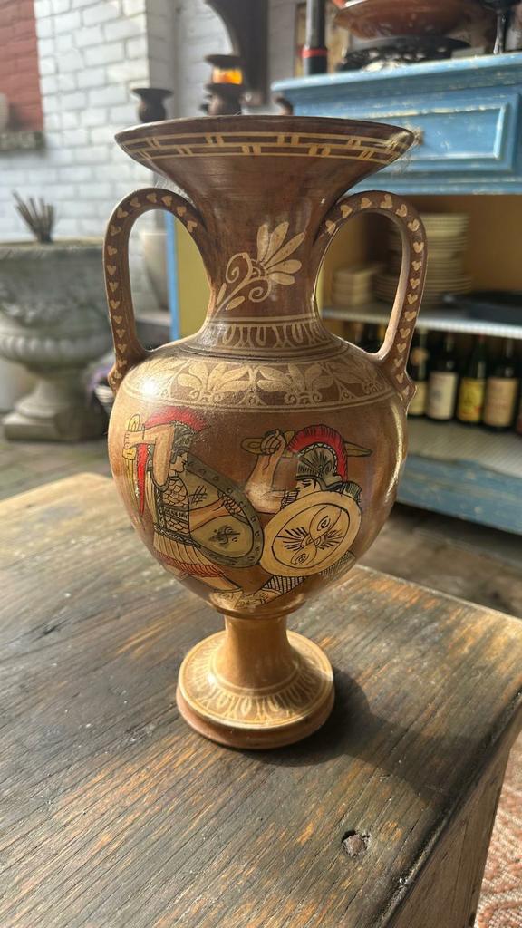 Stenen vaas uit Rhodos, Antiek en Kunst, Ophalen