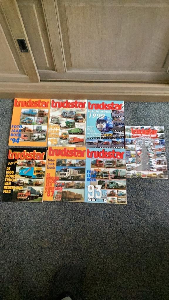 Diverse truckstar fotojaarboeken, Ophalen of Verzenden, Zo goed als nieuw, Vrachtwagen