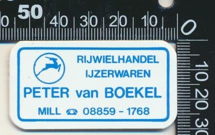 Sticker: Peter van Boekel Rijwielhandel IJzerwaren - Mill, Verzamelen, Stickers, Ophalen of Verzenden, Zo goed als nieuw, Bedrijf of Vereniging