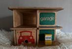 Vintage houten speelgoed garage, Ophalen