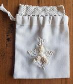 Frans brocante geurzakje met kant en bloemetjes, Ophalen of Verzenden