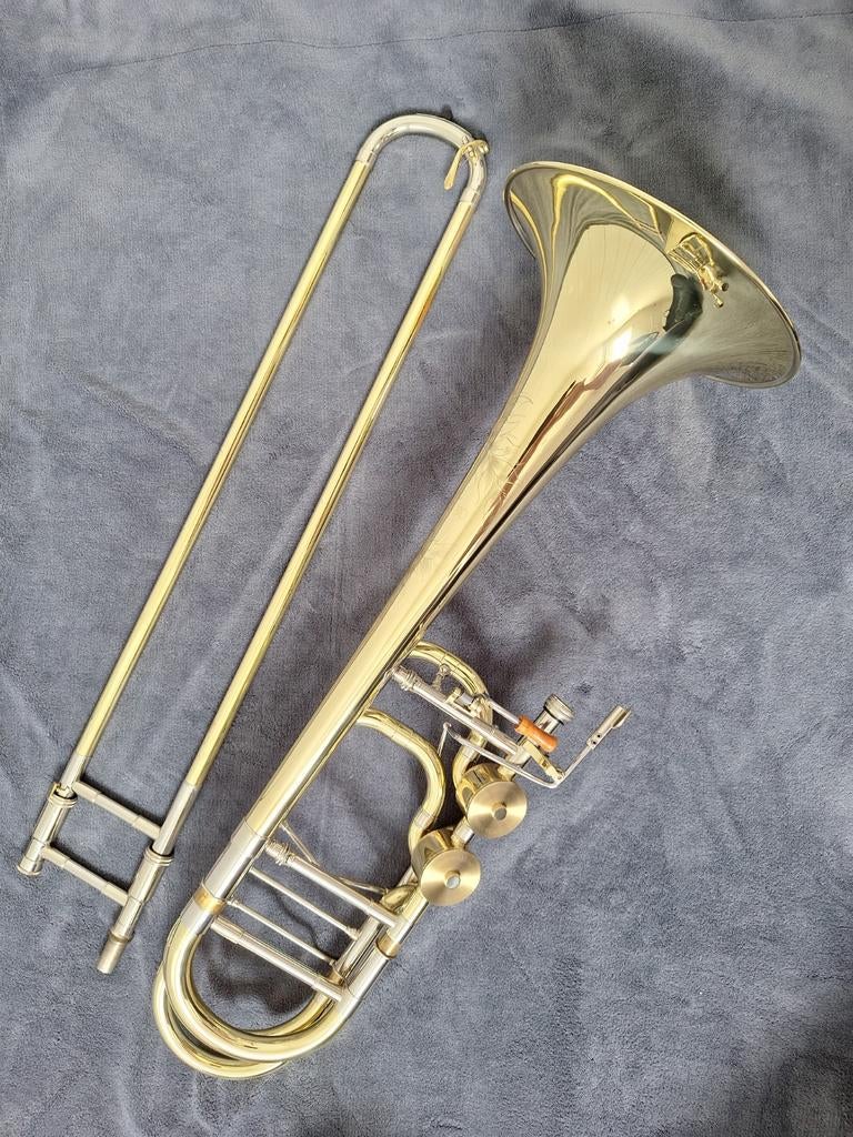 S.E. Shires bastrombone Truebore Valves, Ophalen, Zo goed als nieuw, Bas