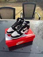 Nike Dunk High Panda, Wit, Nieuw, Ophalen of Verzenden, Sneakers of Gympen