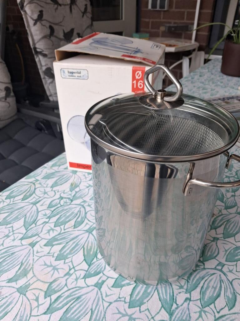 Een asperges pan., Ophalen of Verzenden, Zo goed als nieuw, Minder dan 50 cm