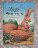 Het Woud van de Duizend Schaduwen - Prentenboek, Ophalen of Verzenden, Zo goed als nieuw, Mischa Damjan - Hans de Beer, Prentenboek