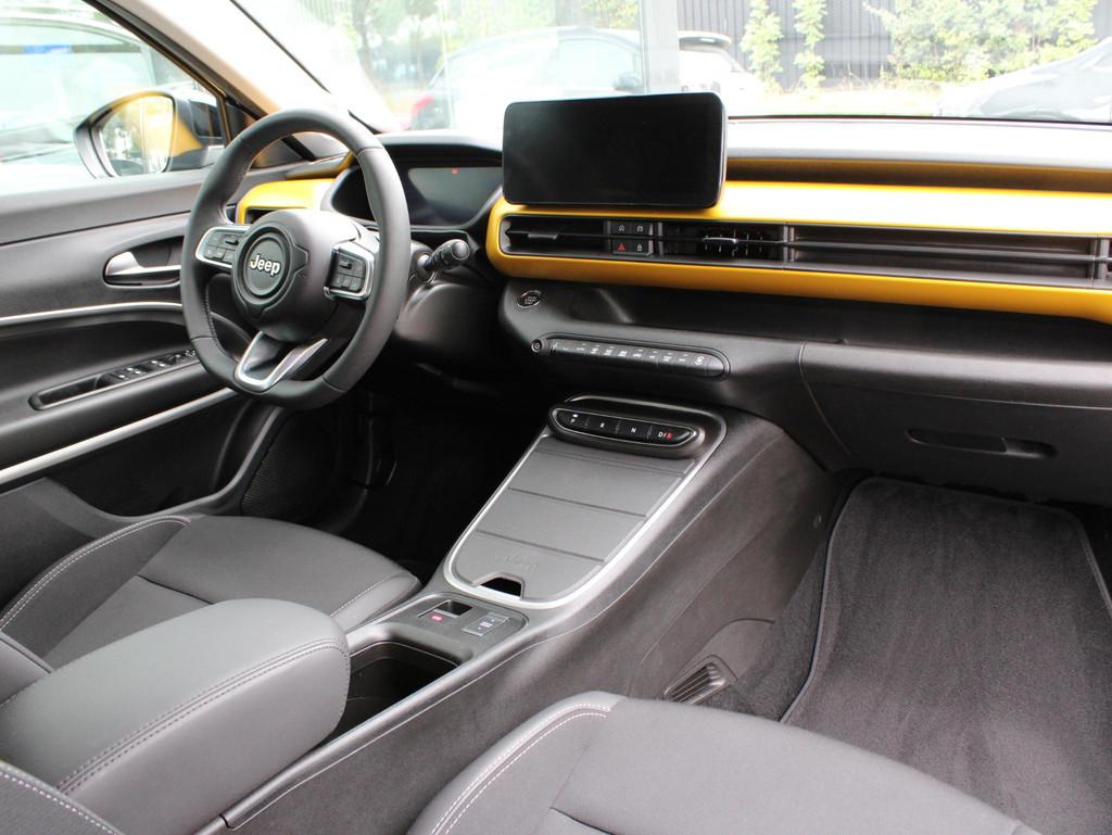 Jeep Avenger 1st Edition 54 kWh | Navi / Camera / Climate, Auto's, Jeep, Stof, Gebruikt, 156 pk, Elektrisch