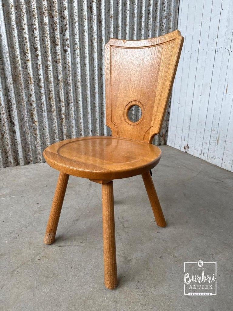 antieke stoel, Ophalen, Gebruikt, Bruin, Brutalistisch