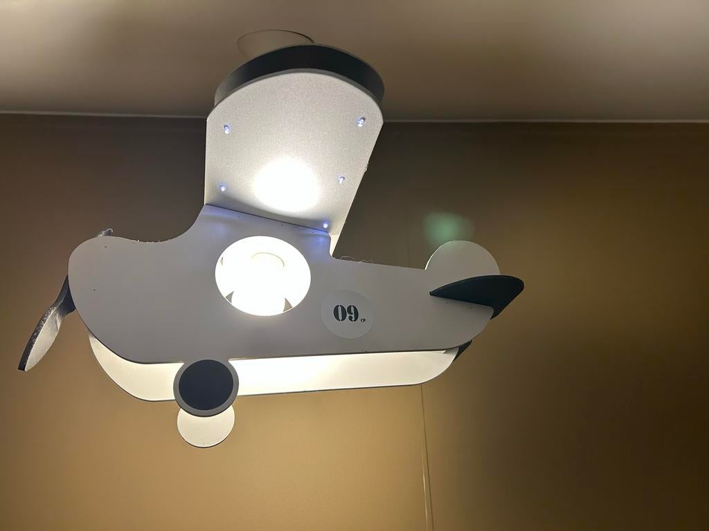 Vliegtuig Hanglamp - Speelse Verlichting voor Kinderkamer, Ophalen, Gebruikt, Hout, Minder dan 50 cm