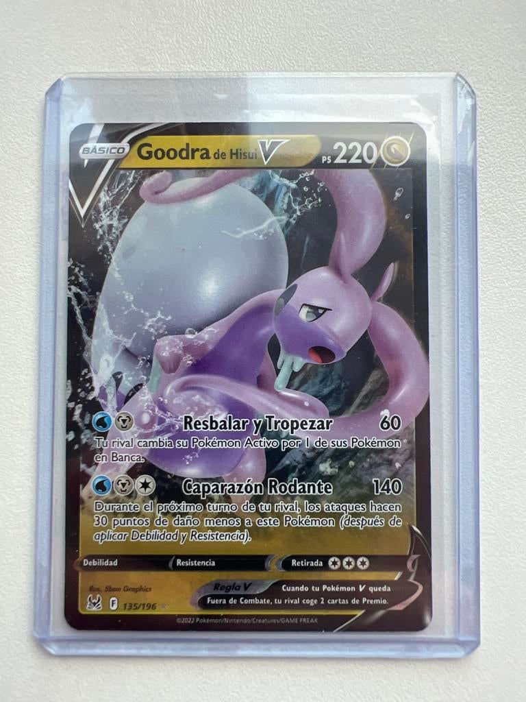 Pokémon Kaart: Goodra de Hisui V (135/196) - Zo goed als nie, Ophalen of Verzenden, Zo goed als nieuw, Losse kaart