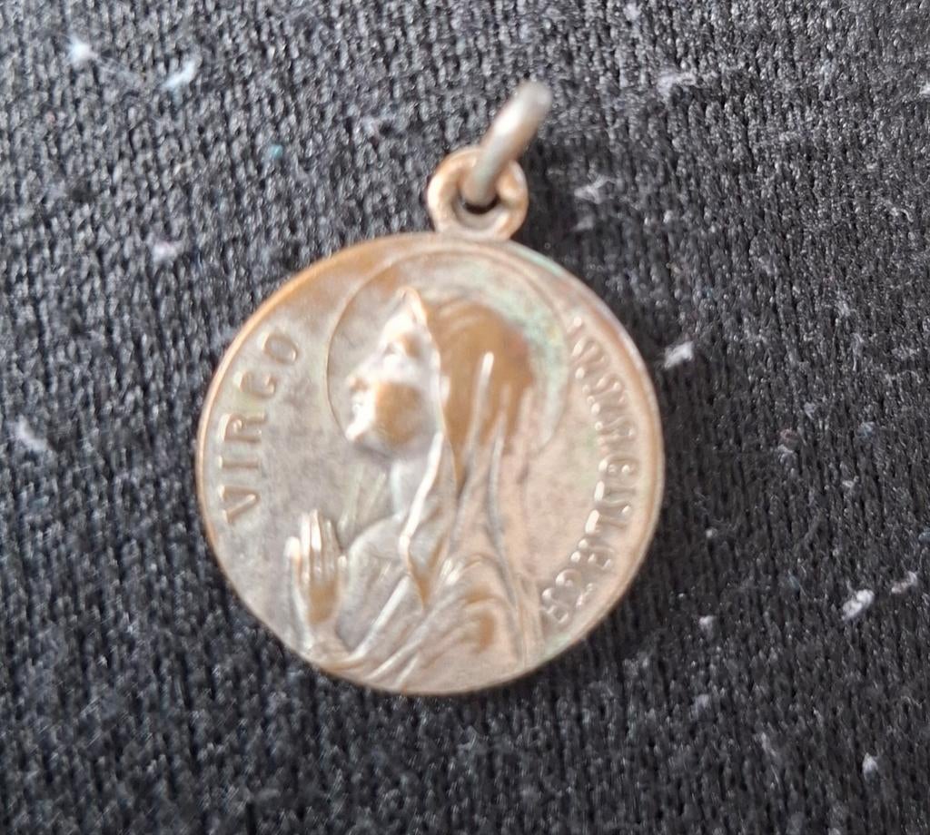 Vintage Maria bedel - Zilverkleurig, Ophalen of Verzenden, Overige materialen