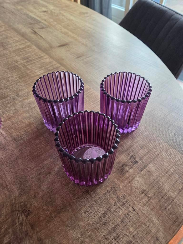 9 theelichten in diverse kleuren en maten, Ophalen, Nieuw, Overige materialen, Minder dan 25 cm