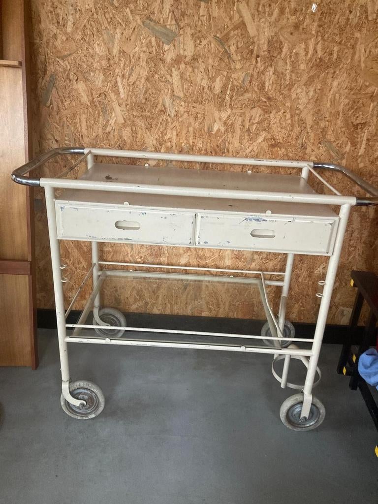 Vintage ziekenhuis trolley, Antiek en Kunst, Ophalen