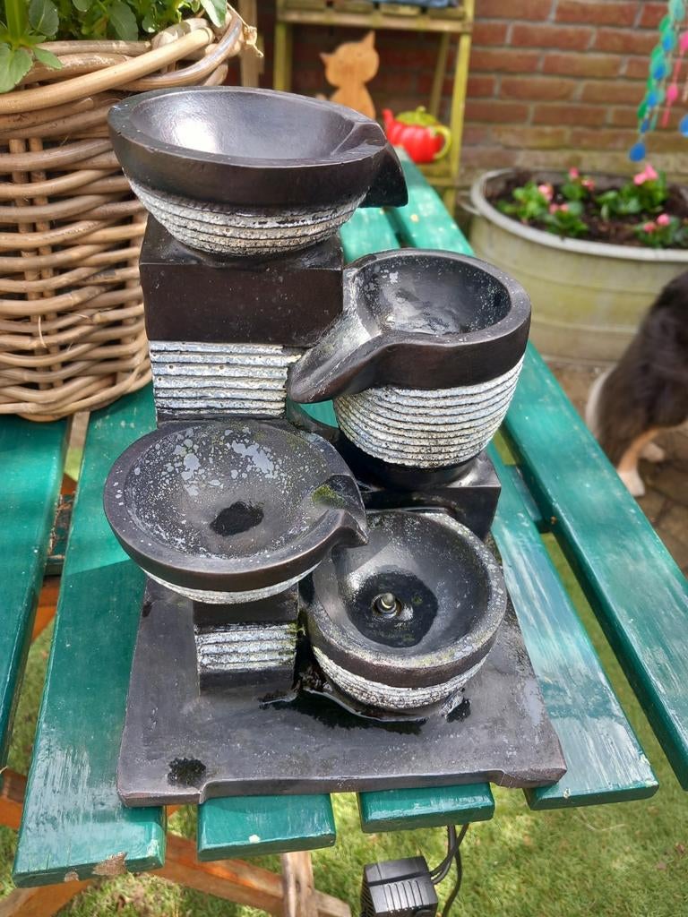 Waterfontein, Tuin en Terras, Waterpartijen en Fonteinen, Ophalen of Verzenden, Zo goed als nieuw, Kunststof, Fontein