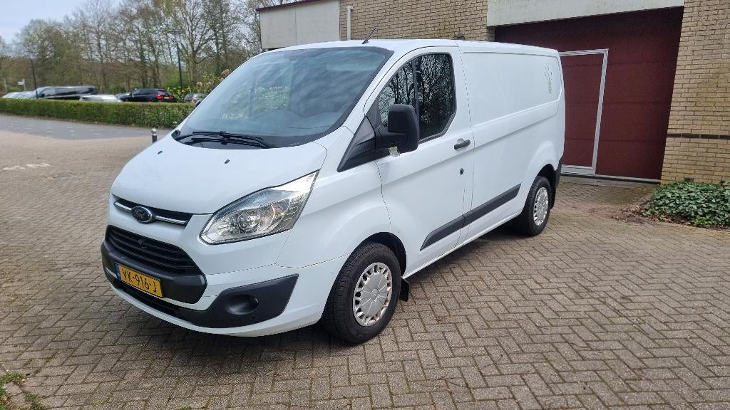 Ford Transit Custom 2.2 Tdci 74KW 2014 Airco Only Export, Voorwielaandrijving, Euro 5, Zwart, 4 cilinders