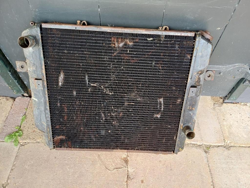 radiateur volvo 140, Ophalen of Verzenden, Gebruikt, Volvo