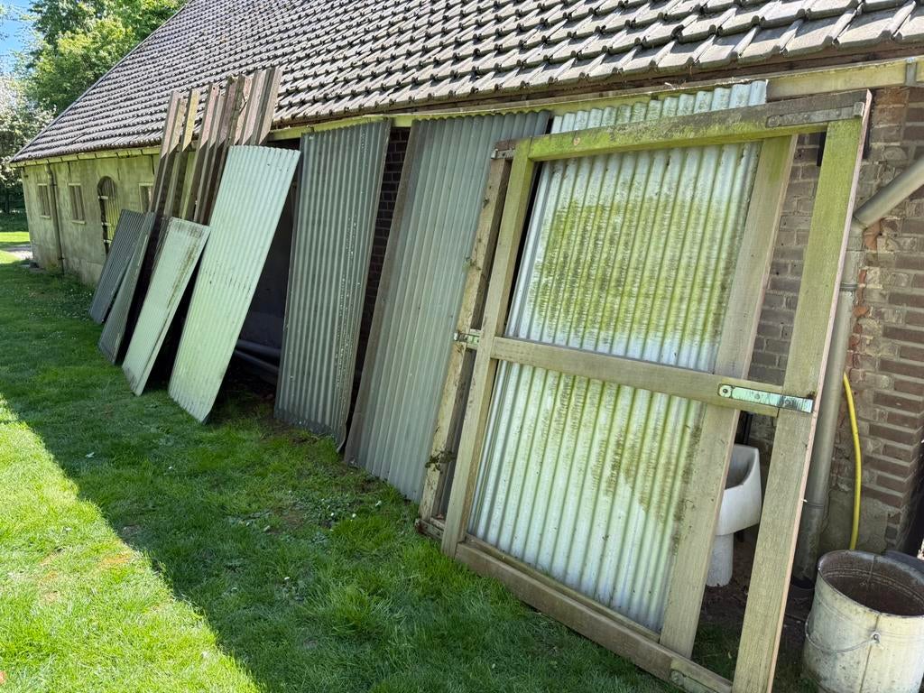 Ruim 15m2 stalen/metalen golfplaten voor schutting of afdak, Tuin en Terras, Ophalen, Zo goed als nieuw, IJzer, Minder dan 3 meter