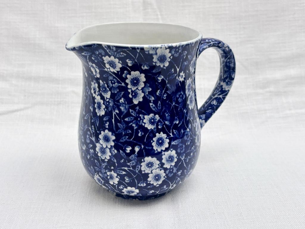 Burleigh - Blue Calico - Schenkkan (13 cm), Verzenden, Overige typen, Zo goed als nieuw, Overige stijlen