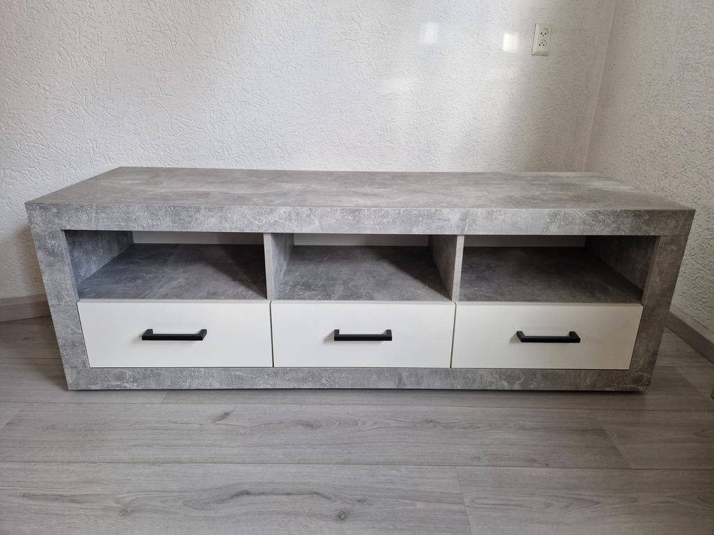 Betonlook tv meubel, 100 tot 150 cm, Ophalen of Verzenden, Zo goed als nieuw, Minder dan 100 cm