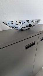 Kosta Boda sierschaal, Ophalen