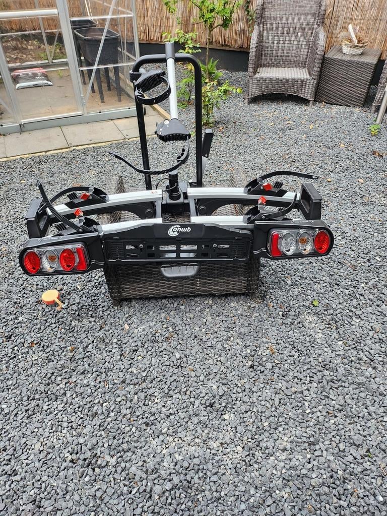 Fietsdrager elektrische fietsen slechts 2 keer gebruikt, Ophalen of Verzenden, Zo goed als nieuw, 2 fietsen, Trekhaakdrager