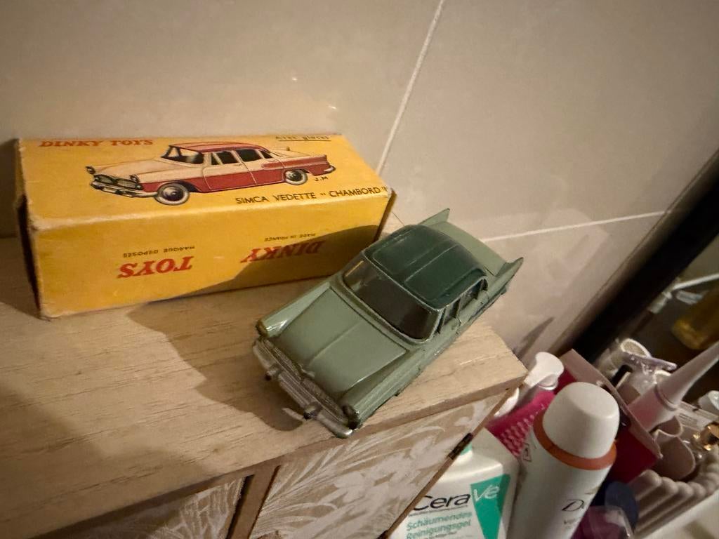 Dinky Toys France Simca Chambord - Nieuwstaat met doos, Auto, Dinky Toys, Ophalen of Verzenden, Zo goed als nieuw
