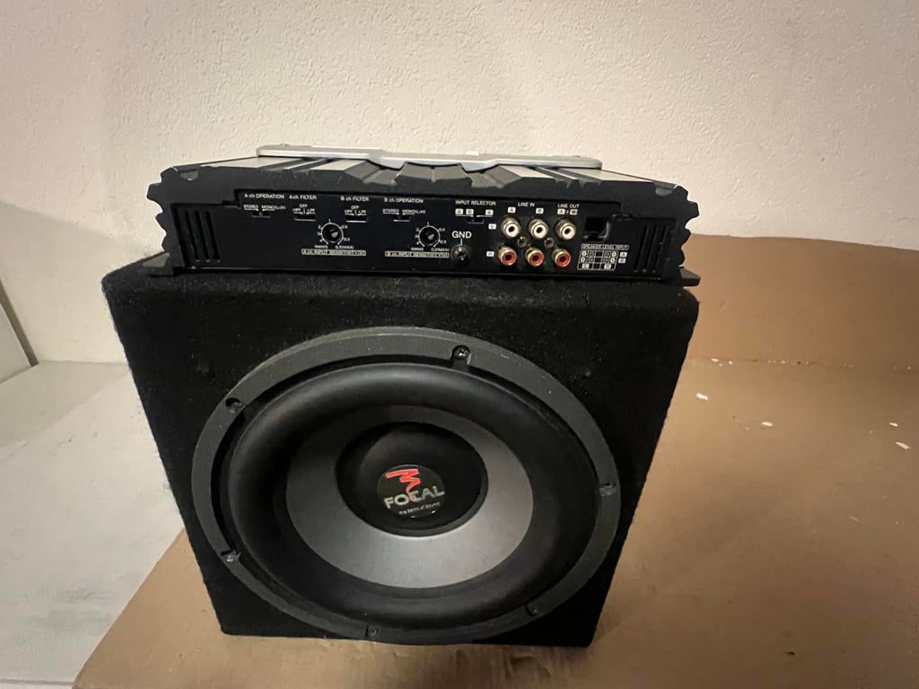 Focal 10” Subwoofer + Kenwood Versterker 💥 Goede Bass!, Auto diversen, Ophalen of Verzenden, Gebruikt