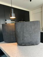 Twee Still vensterbankpotten | zwart | 49 bij 52,5 cm, Ophalen, Zo goed als nieuw