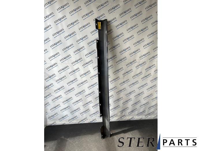 Zijskirt links van een Mercedes C-Klasse, Gebruikt, -, Ophalen of Verzenden, -