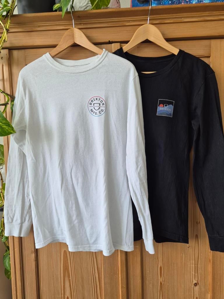 2 T-shirts Brixton lange mouwen, zwart en wit met print, Ophalen of Verzenden, Gedragen, Maat 46 (S) of kleiner