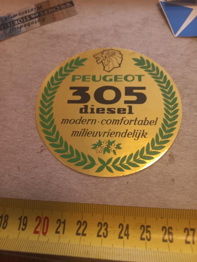 Peugeot 305 diesel, Verzamelen, Ophalen of Verzenden, Zo goed als nieuw