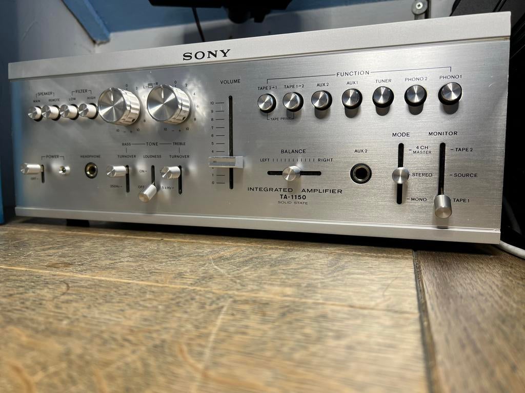 Sony TA-1150 bijnaam ‘McIntosh killer’, Audio, Tv en Foto, Versterkers en Receivers, Ophalen of Verzenden, Zo goed als nieuw, Sony