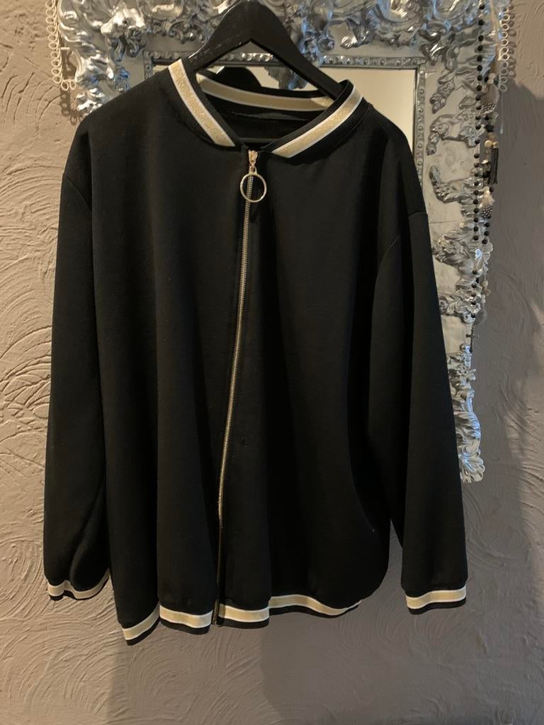 Vestje zwart maat 52/54, Ophalen of Verzenden, Zo goed als nieuw