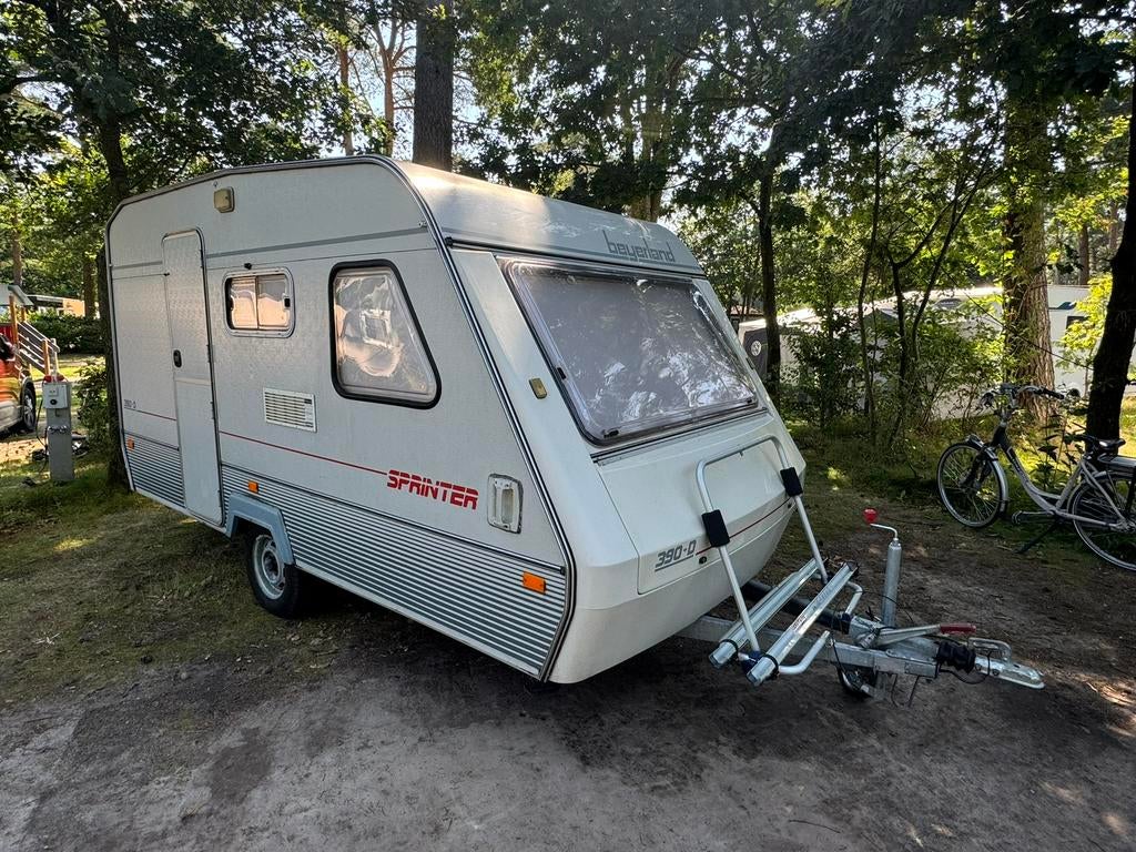 Caravan Beyerland 390D | Compleet | Altijd binnen gestaan, Bedrijf, Beyerland, Uitbouw voortent, Tot 4 meter