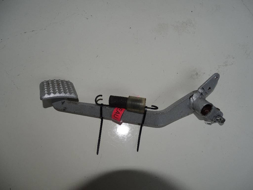 honda deauville 650  rempedaal, Ophalen of Verzenden, Gebruikt