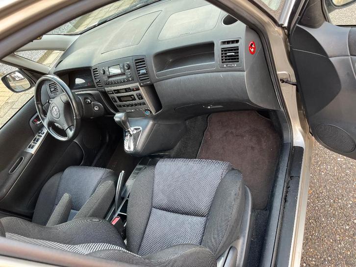 Toyota Corolla Verso 1.8 Vvt-i AUT 2002 Grijs, Auto's, Toyota, Particulier, Corolla Verso, Airbags, Airconditioning, Benzine, D